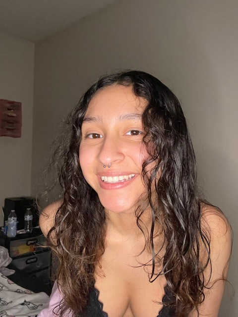 Onlyfans free content gcynthiaa 

 picture 2