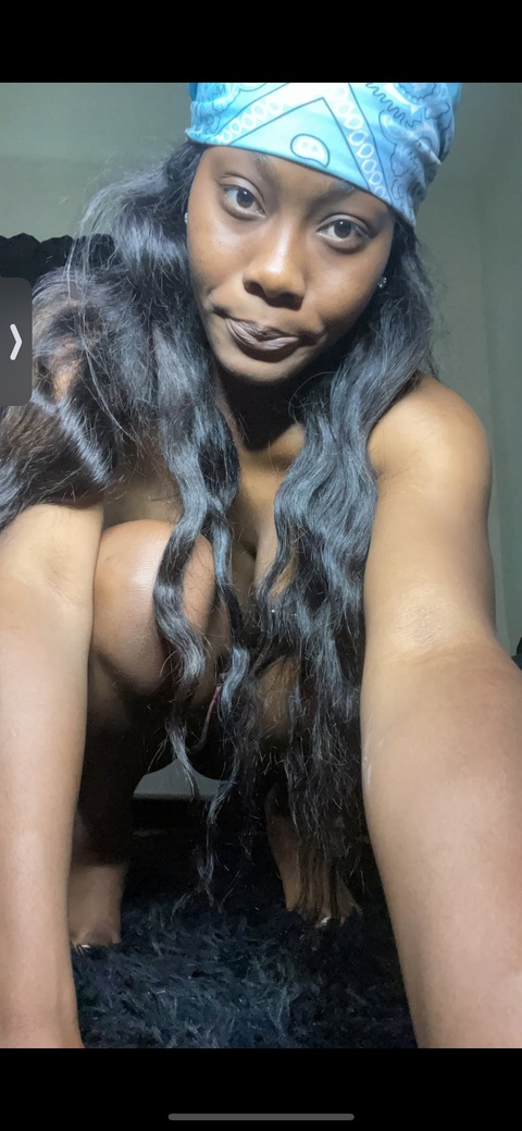 @geegee2 leaks Onlyfans content for free 

 picture 2