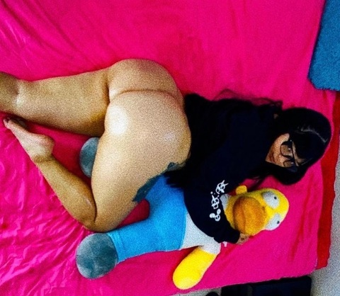 View gelarojasvip OnlyFans videos and photos for free 

 picture 2