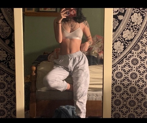 View evie :) (genevievexxh) OnlyFans 190 Photos and 3 Videos leaks 

 picture 2