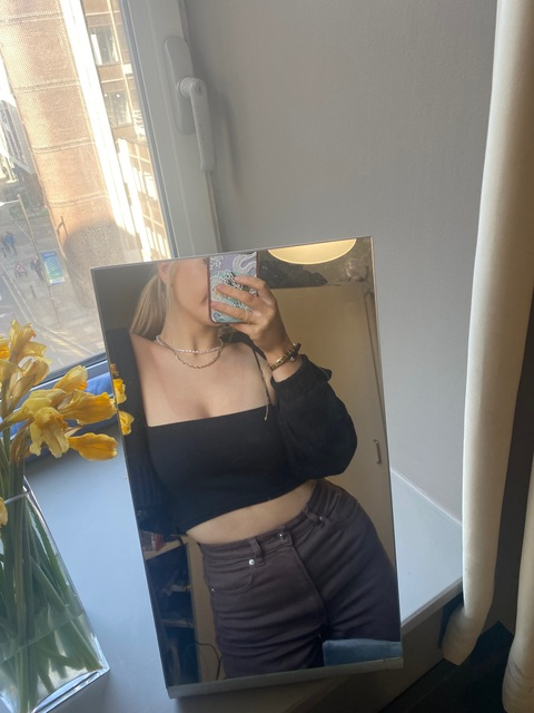 genevivebella OnlyFans Leaks (14 Photos and 2 Videos) 

 picture 2