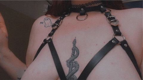 @ghostxgirl13 leaked Onlyfans videos and photos free 

 picture 2