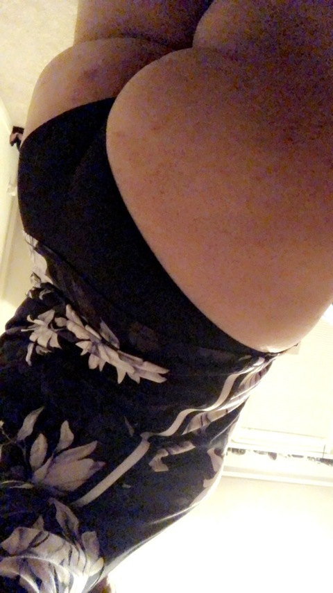 gigibb OnlyFans Leak 

 picture 2