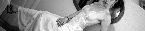 View Ginger Rose (ginger_rose_bee) OnlyFans 1119 Photos and 9 Videos leaked 

 picture 2