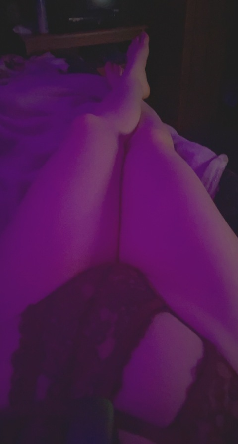 Download gingersnapb OnlyFans content for free 

 picture 2