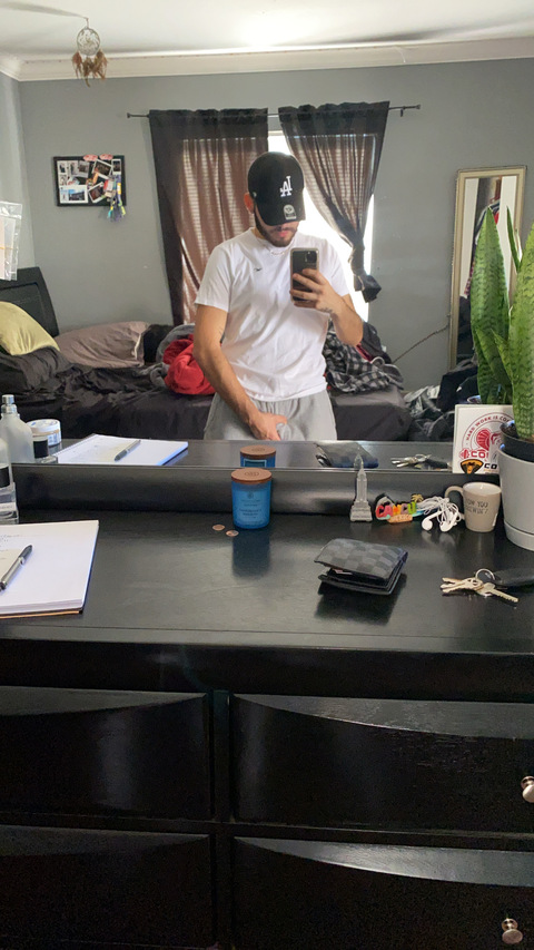 Download giooo1120 OnlyFans content free 

 picture 2