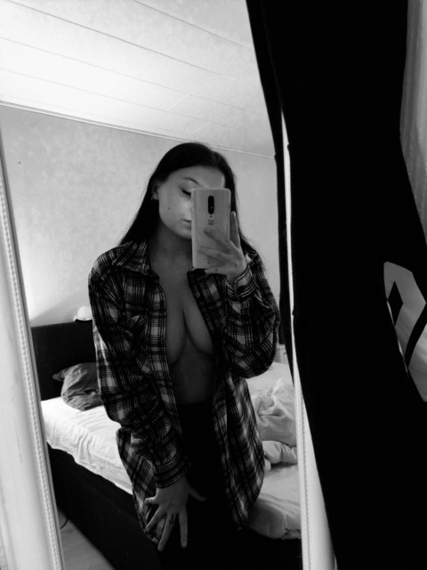 View girl_foryou (KeaKristella) OnlyFans 27 Photos and 0 Videos gallery 

 picture 2