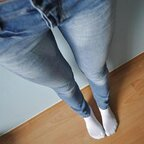 girlfeetqueen (GirlFeetQueen (18 ans)) OnlyFans Leaked Videos and Pictures 

 picture 1