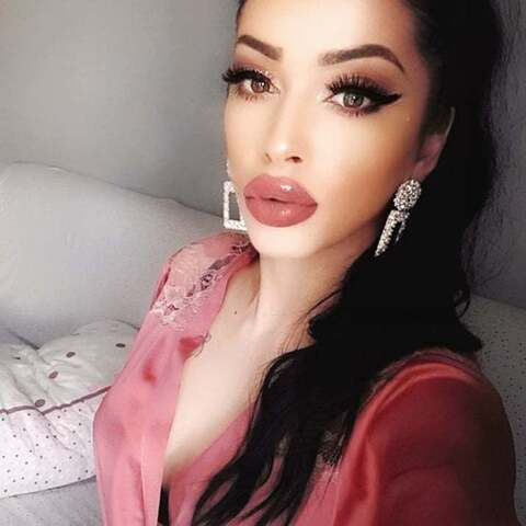 giulia010 OnlyFans Leaks 

 picture 2