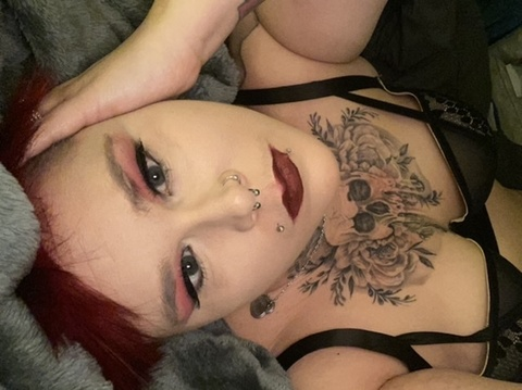 glitterkittygal OnlyFans Leak (406 Photos and 23 Videos) 

 picture 2