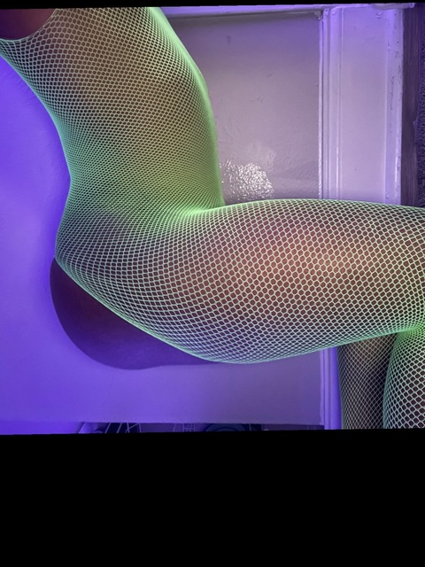 glum-green OnlyFans Leaks 

 picture 2