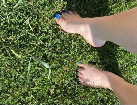 Onlyfans free goddesselenafr 

 picture 2