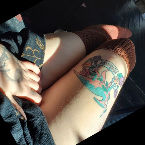 goddesskeira7 OnlyFans Leak (0 Photos and 0 Videos) 

 picture 2