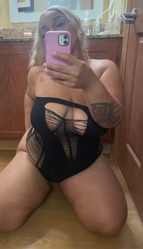 Free access to @goddesslidiaisabel Leaks OnlyFans 

 picture 2