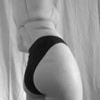 View goldenbbby OnlyFans content for free
picture 1