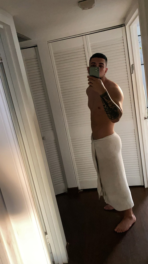 goonza_costa OnlyFans Leak 

 picture 2