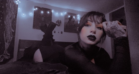 View Spooky babe (goth-babe) OnlyFans 136 Photos and 7 Videos leaked 

 picture 2