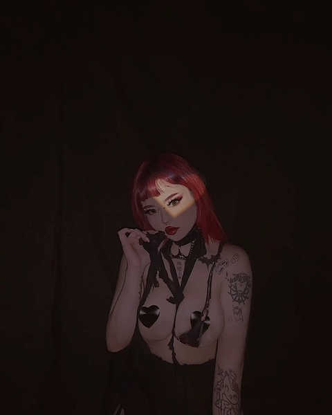 Download gothbunniie OnlyFans videos and photos free 

 picture 2