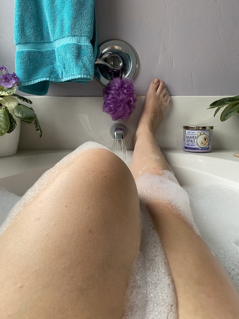 Onlyfans leak gr3mlinbby 

 picture 2