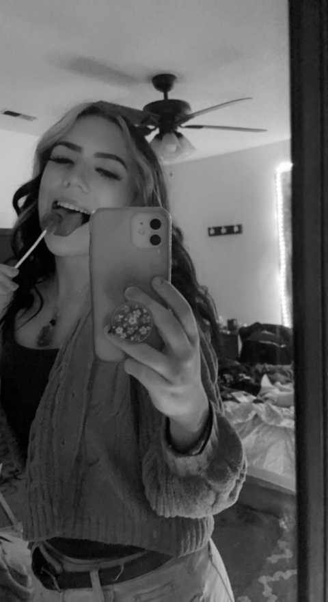 View grace_bxby (Grace Simpson) OnlyFans 22 Photos and 27 Videos leaked 

 picture 2