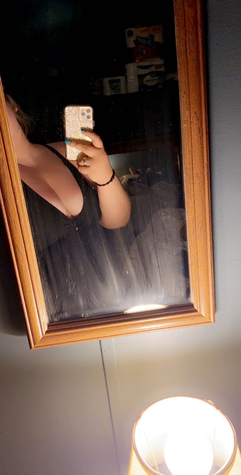 Onlyfans leaks graciecake19 

 picture 2