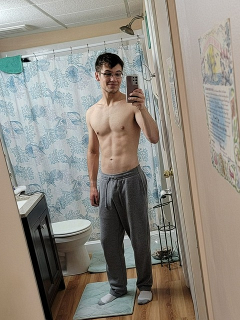View greensouldriver (James) OnlyFans 2 Photos and 2 Videos for free 

 picture 2
