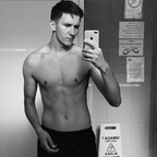 gucciarr (A N D R E W🔥) OnlyFans Leaks 

 picture 1