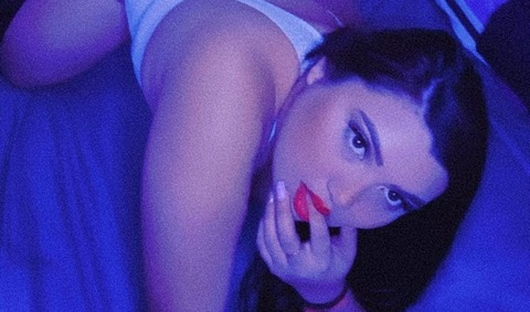 View guzmanonly (Alejandra Márquez) OnlyFans 137 Photos and 23 Videos leaked 

 picture 2