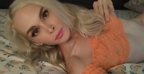 Onlyfans free gwenphoenix 

 picture 2