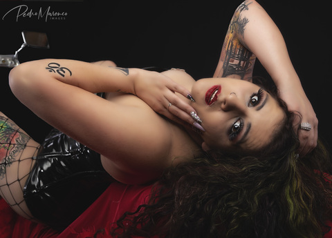 Download gypsydaye OnlyFans content for free 

 picture 2