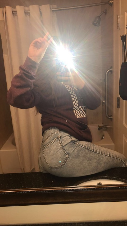 @hailee11 leaked Onlyfans gallery for free 

 picture 2