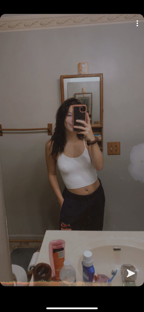 View haileysawyer OnlyFans content for free 

 picture 2