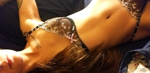 Free access to hailqueenv (Queen V 👑) Leaked OnlyFans 

 picture 2