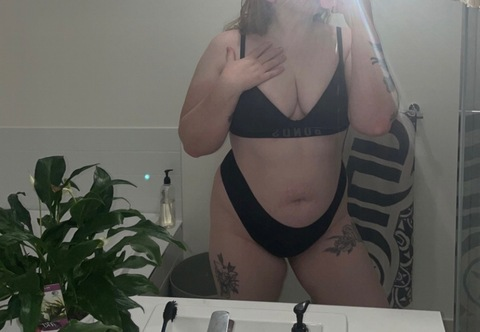 View hailsbearx OnlyFans content for free 

 picture 2