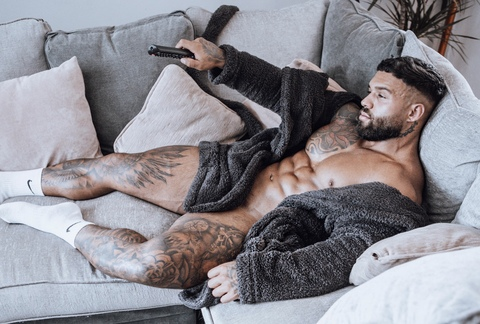Onlyfans leak handsometroyxxlfree 

 picture 2