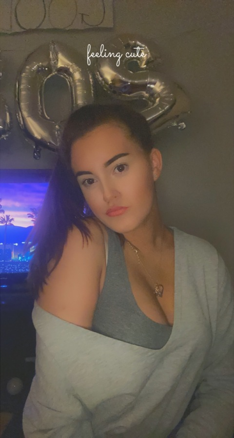 View Hannah (hannah19600) OnlyFans 86 Photos and 2 Videos for free 

 picture 2