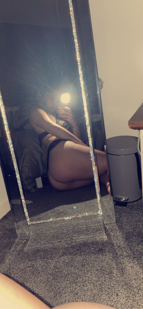 View hannahblondex (Hannah B) OnlyFans 7 Photos and 0 Videos leaked 

 picture 2