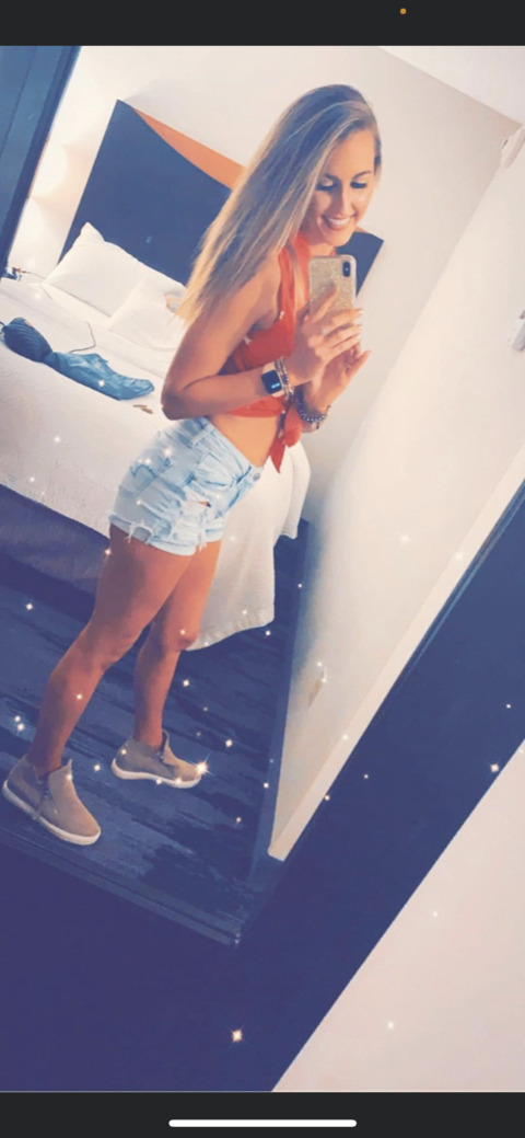 View hannahkaye88 OnlyFans content for free 

 picture 2