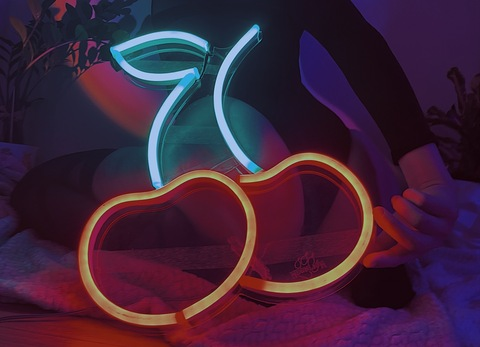 Onlyfans leaks hannahwild 

 picture 2