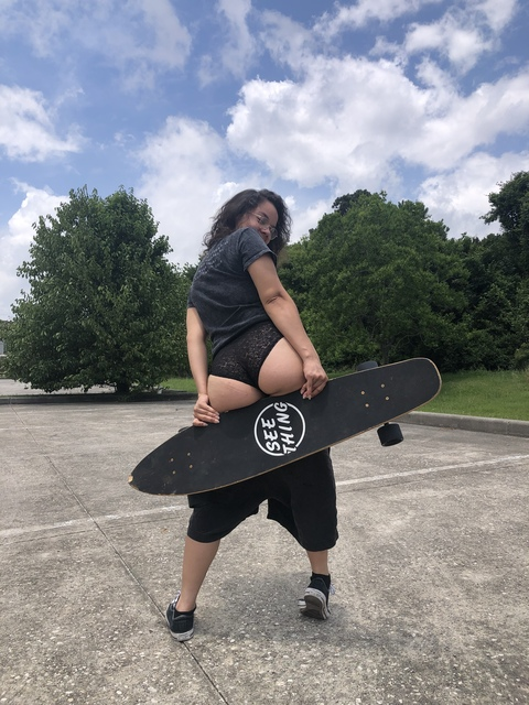 Onlyfans leak happy_thot 

 picture 2