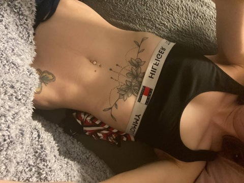 happydolly1991 OnlyFans Leaked (39 Photos and 10 Videos) 

 picture 2