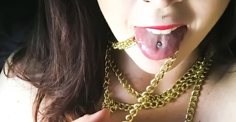 View harleighsinister OnlyFans content for free 

 picture 2
