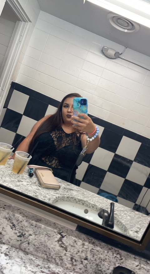 Download harper2290 OnlyFans content for free 

 picture 2