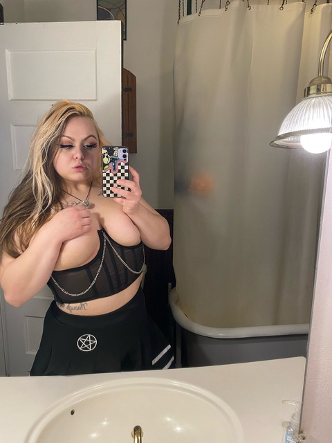 View Miss Lee (havenlylee) OnlyFans 166 Photos and 20 Videos leaks 

 picture 2