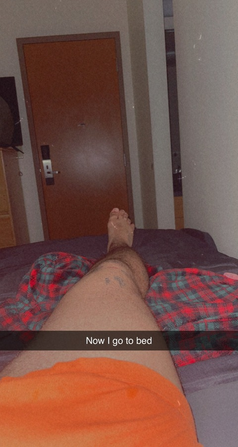 hayes182 (Chris) OnlyFans Leaks 

 picture 2