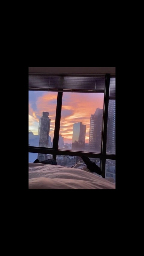 hazelgraceexo OnlyFans Leak (4 Photos and 0 Videos) 

 picture 2