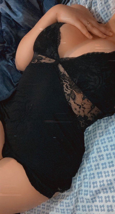 View healy-0523 (Healy) OnlyFans 14 Photos and 29 Videos leaks 

 picture 2