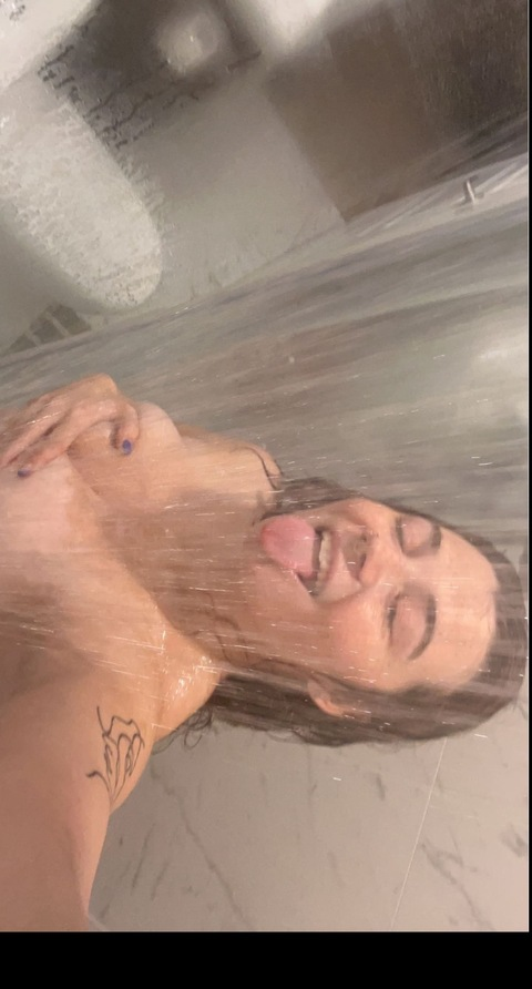 View heatherharvey OnlyFans content for free 

 picture 2