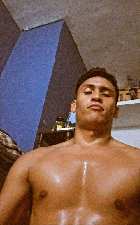 Download heenryam94 OnlyFans content for free 

 picture 2