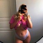 View heidij_exclusive OnlyFans content for free 

 picture 1